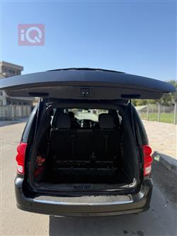 دودج جراند كارافان